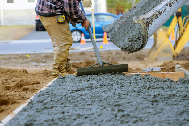 Best Residential Concrete Services  in Redlands, CA