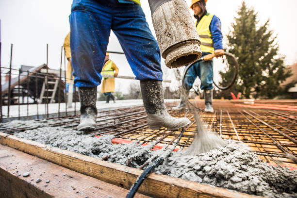 Best Concrete Flooring Contractor  in Redlands, CA